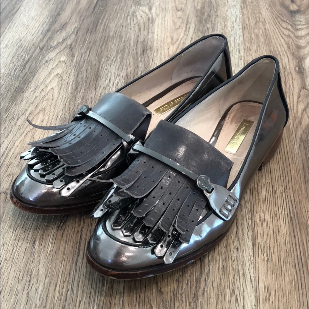 Louise et Cie Dahlian Loafer Sliver Leather 5.5 M